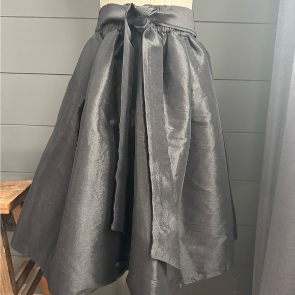 Main Strip Elastic Back Black A-Line Skirt Size M/L Party Holiday Dance Simmer - Picture 2 of 7